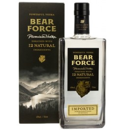 Водка "Bear Force" Powerful, gift box, 0.7 л